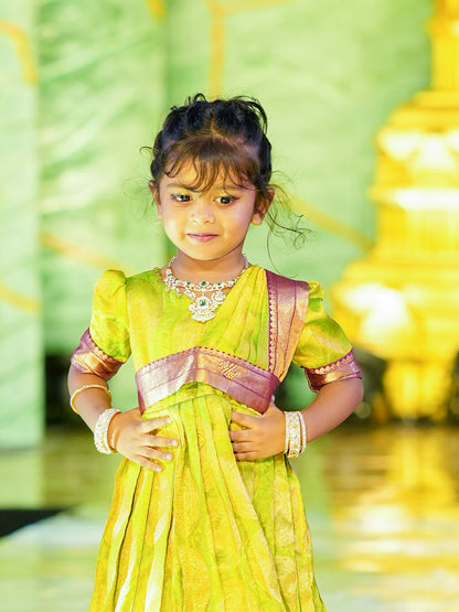 Akshita G